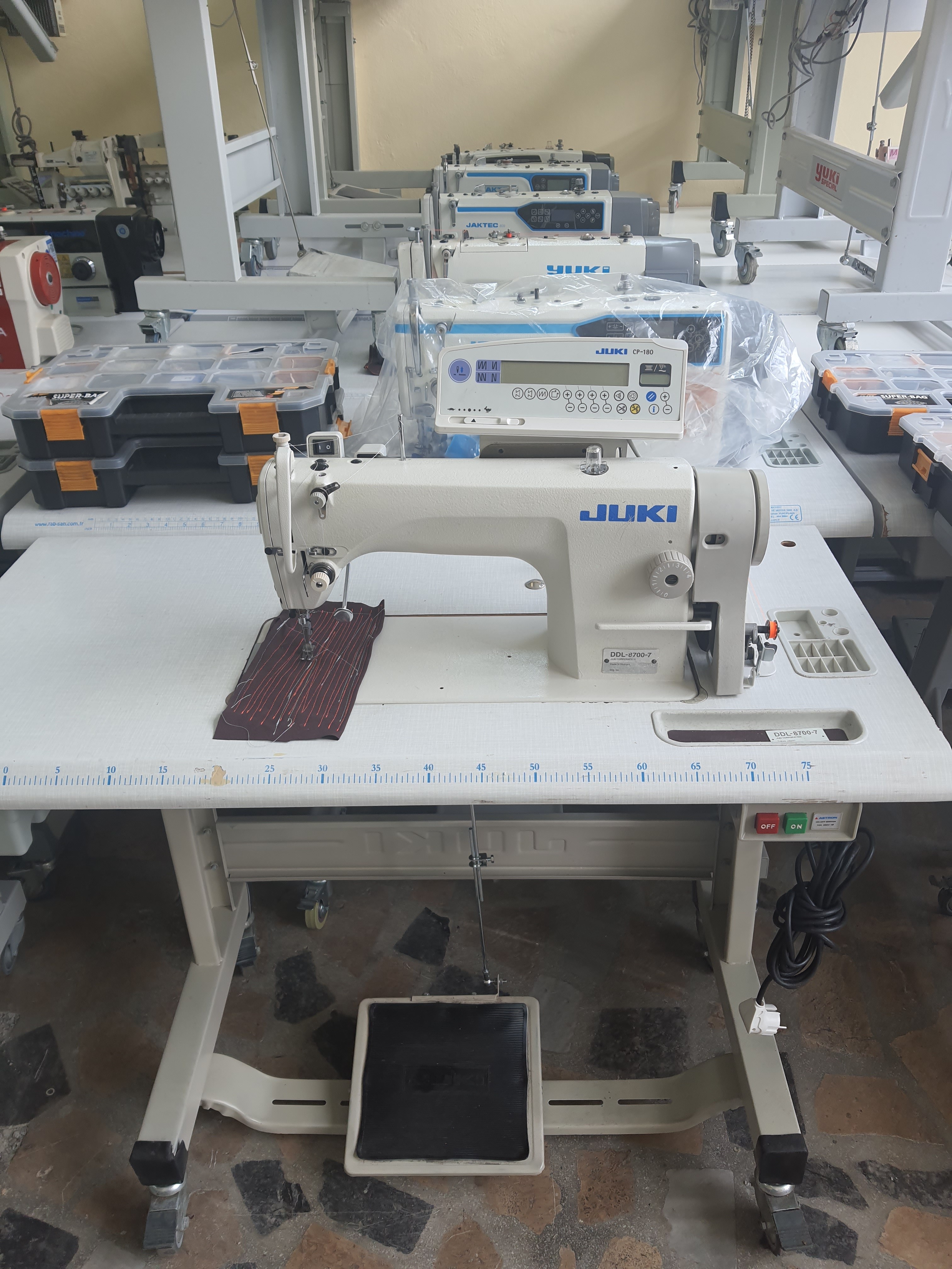 Juki DDL-8700 Fındık Motor Düz Makine